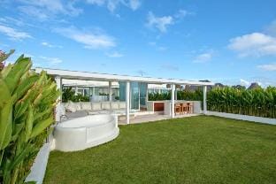 Entire 5 BR Private Pool Villa in Beach Area #Q22 Villa in North Kuta