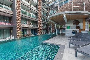 The Oh-so-sexy Triple Penthouse - Rare 3.5br 188m2 Apartment in Patong