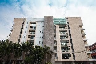 4D-Lovely 2.5 Bedrooms @ Bkk Downtown/bts/mrt/boat Apartment in Bangkok