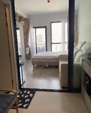Minimal Studio APRT near Ram ARL Apartment in Bangkok