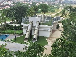A2612 Midvalley NETFLIX ‼️(10 Mins Walk) Sanitised Apartment in Johor Bahru