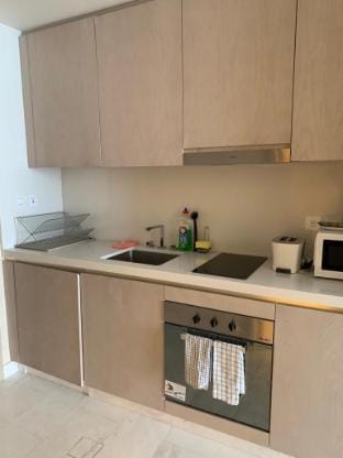 Luxury & View meet in one place at Palm Tower Apartment in Dubai