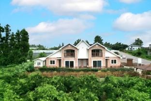 Jeju Haengwoon clover Bed and Breakfast in South Korea