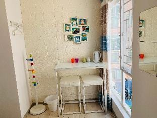 Cozy Double Bed Room (Shared bathroom) Apartment in Hong Kong