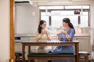 Guest House Dougoyado Kita / 7-minute walk from Dogo Onsen / Private House with Parking Available Vacation rental in Japan