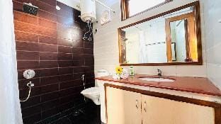 BluO Classic 1BHK - Defence Colony Mkt Apartment in New Delhi