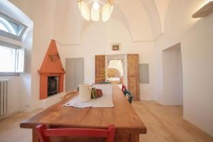 TD Trulli Chiara Tastefully Decorated Trulli with Pool Apartment in Province of Taranto