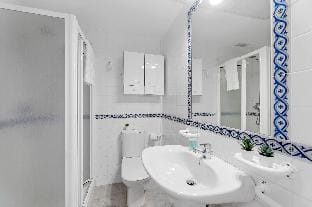 Family Beach Apartment With Pool Apartment in Marbella