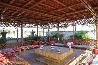 yolo 1777 Vacation rental in Gujarat