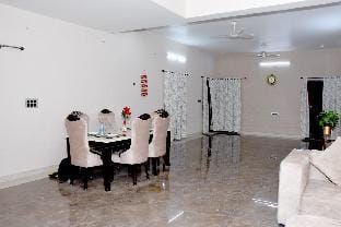 THE PERKS INN (HOMESTAY) Vacation rental in Varanasi