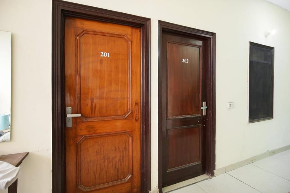 Hotel O Wave Inn Guest House Hotel in Ludhiana