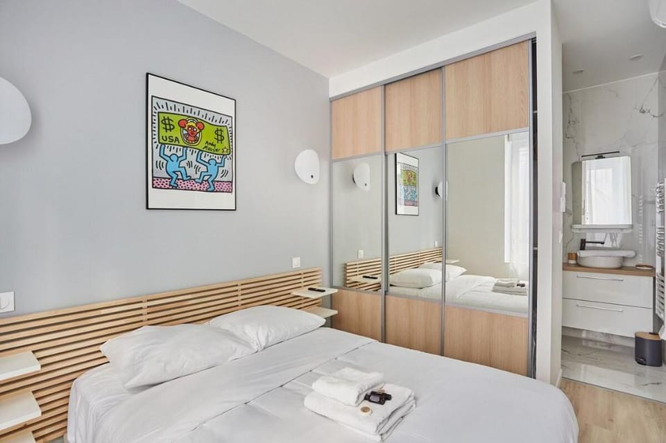Charming Apartment Center of Paris-Montorgueil Apartment in Paris