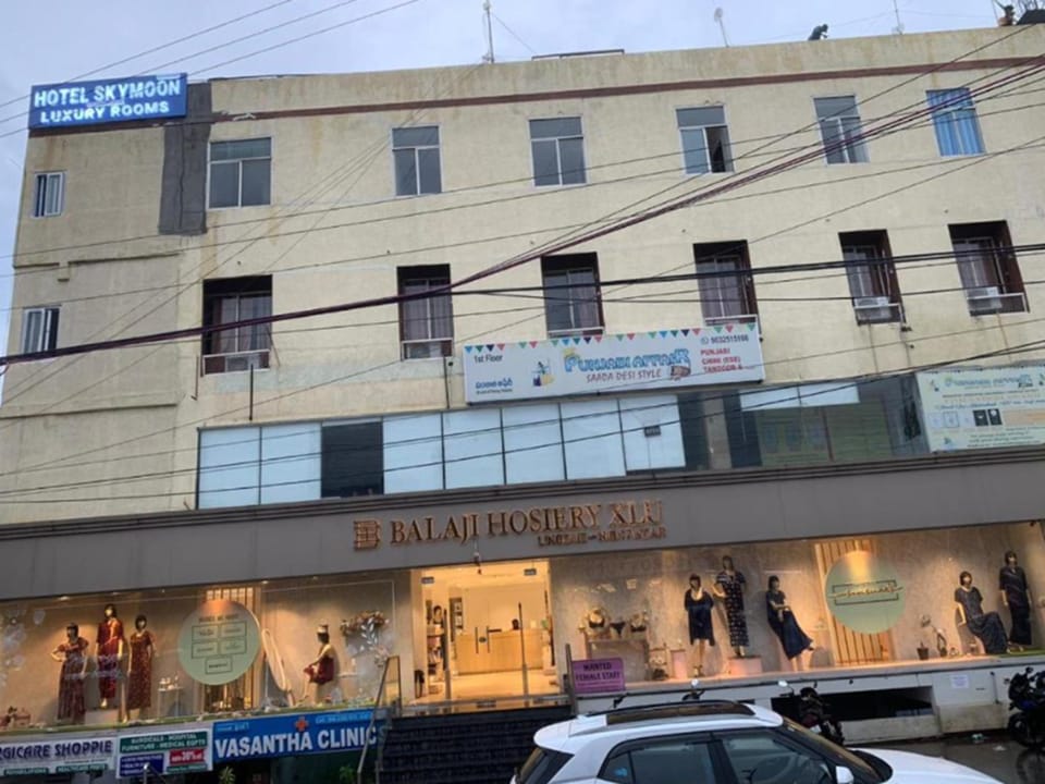 Hotel Skymoon Luxury Rooms Hotel in Hyderabad