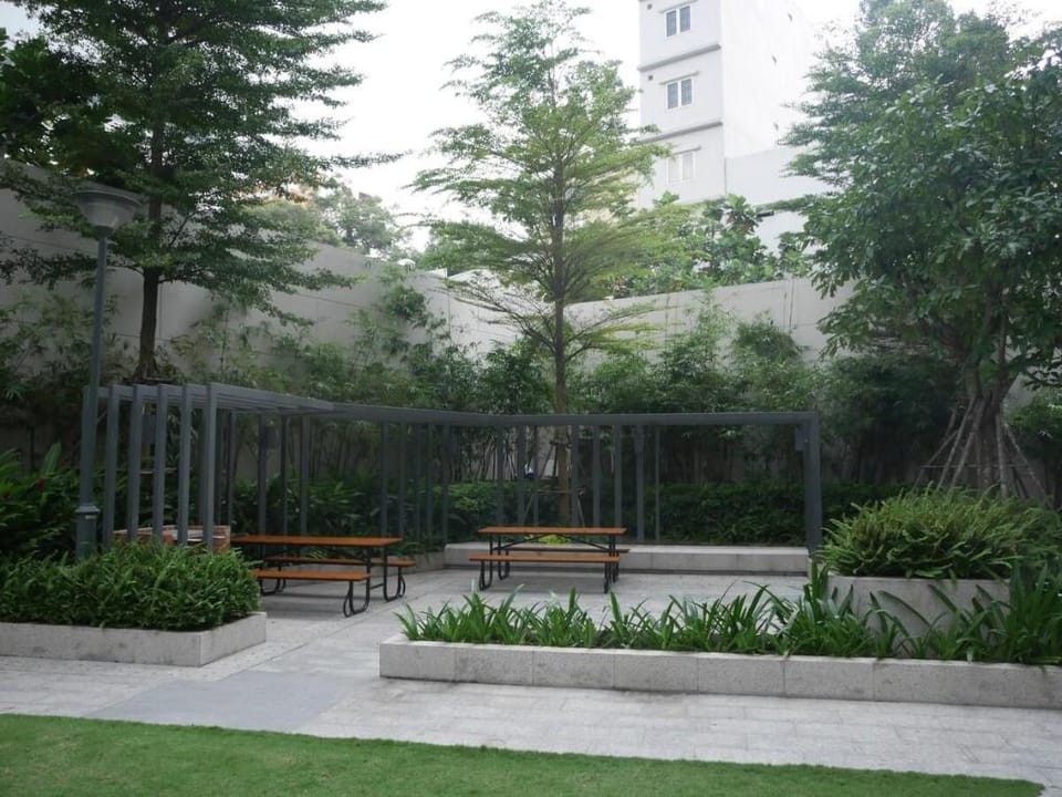 2Beds & 1Mattress * Lee’s EverRich Resort Duplex Apartment in Ho Chi Minh City
