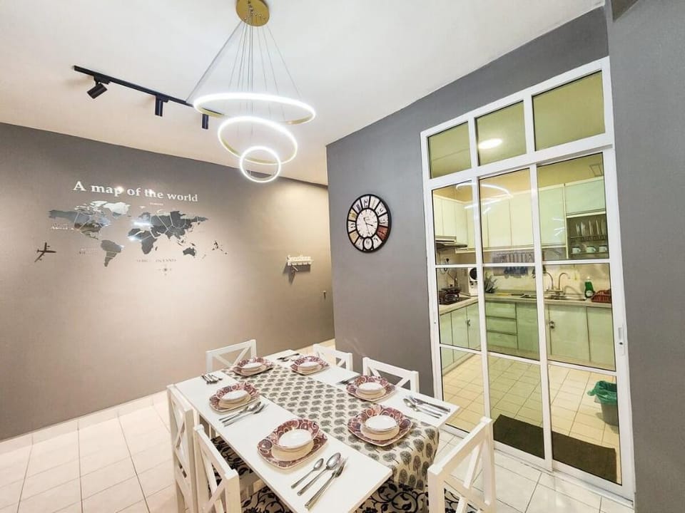Shah Alam U8 Fully AirCon Cozy Homestay Apartment in Selangor, Malaysia