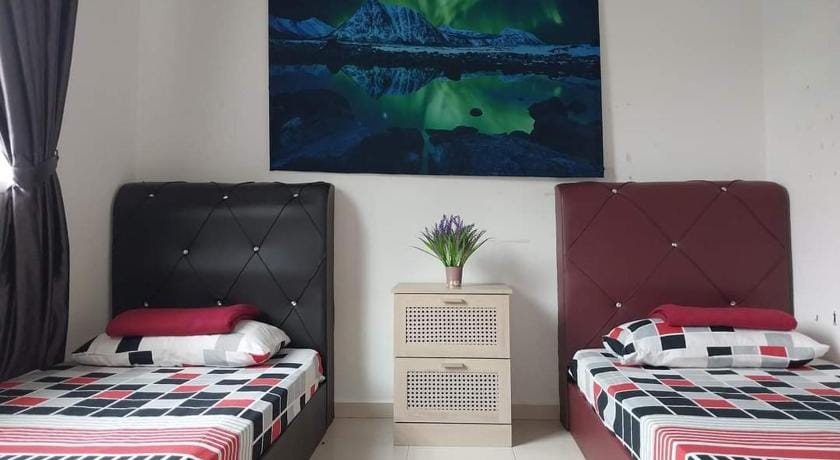 3 airconditioned bedroom in Muar Town Apartment in Johor
