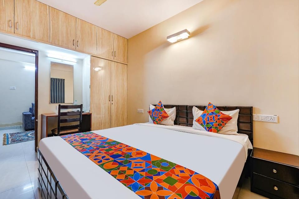 FabHotel Crystal Suites - Near Marathahalli Junction Hotel in Bengaluru