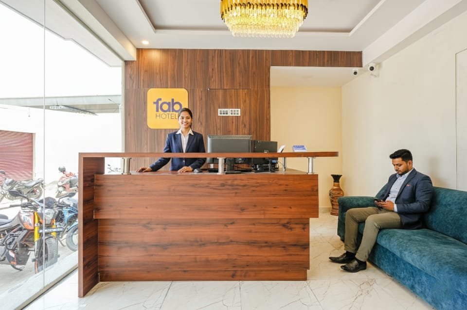 FabHotel Crystal Suites - Near Marathahalli Junction Hotel in Bengaluru