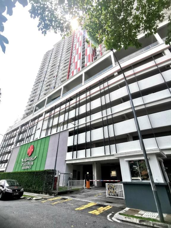 Mh Platinum/ Gombak Share House-Master Room+Bath Apartment in Federal Territory of Kuala Lumpur