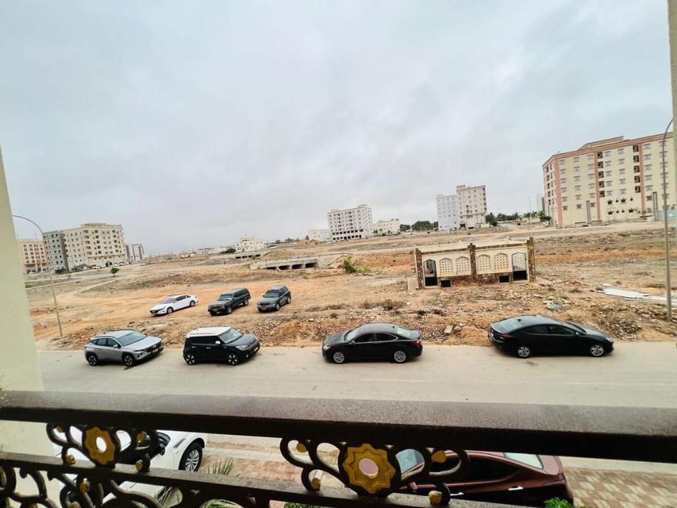 شقة بغرفتي نوم مع شرفة Apartment in Oman