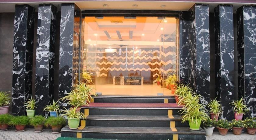 Hotel Tara Palace Hotel in Puri