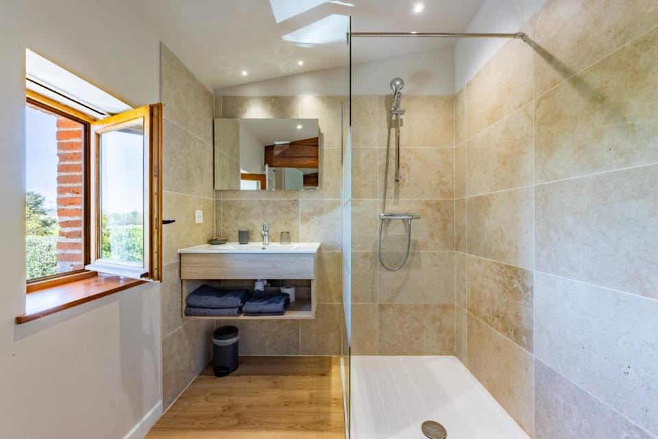 Ô DOMAINE DU ROUSSILLON Bed and Breakfast in Occitanie