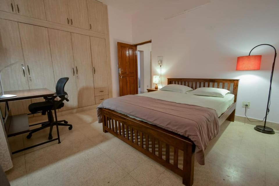 HomeSlice Nazaara, HomeStay in BTM Vacation rental in Bengaluru
