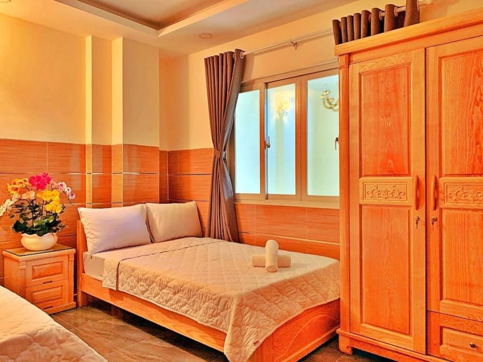 S79 Hotel 868 Hotel in Ho Chi Minh City