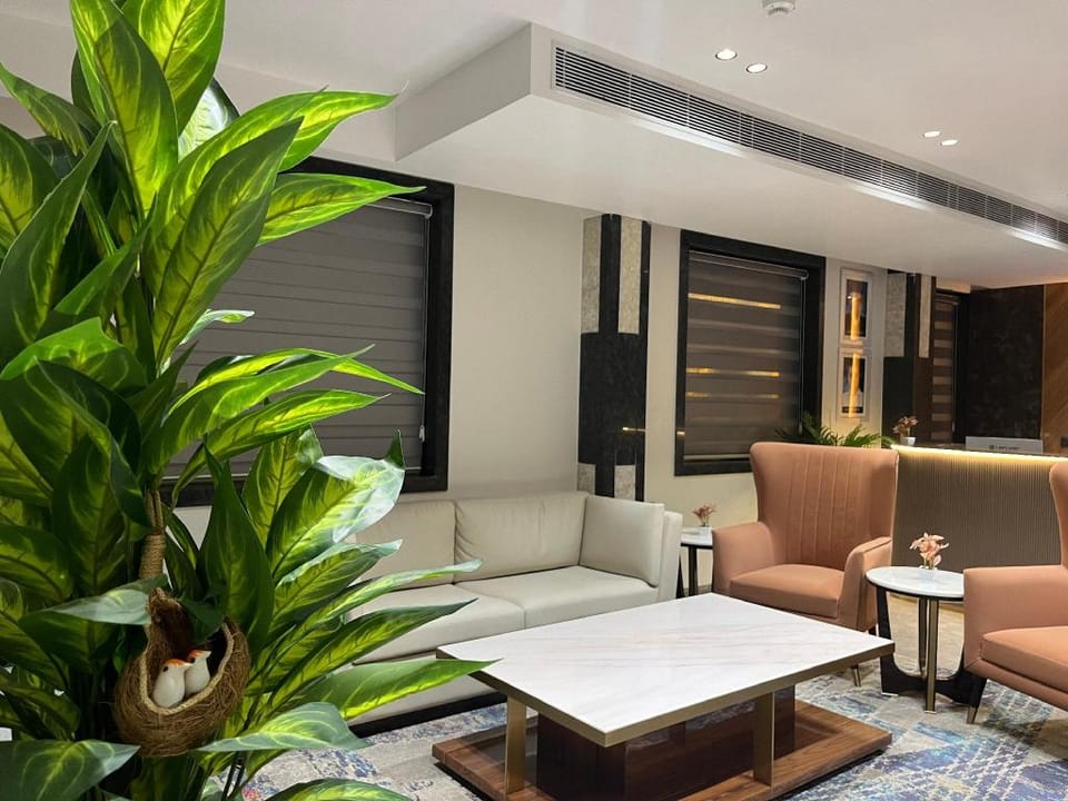 SNJ Laxmi Dham Hotel in Uttar Pradesh