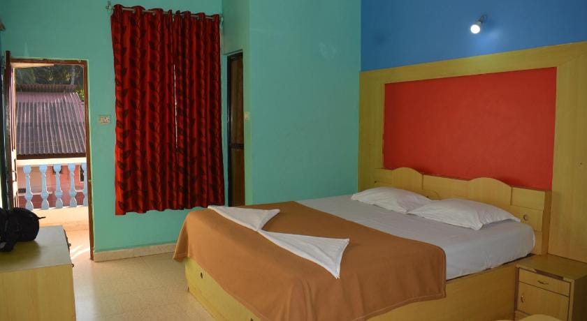 Dmello Guest House Bed and Breakfast in Canacona