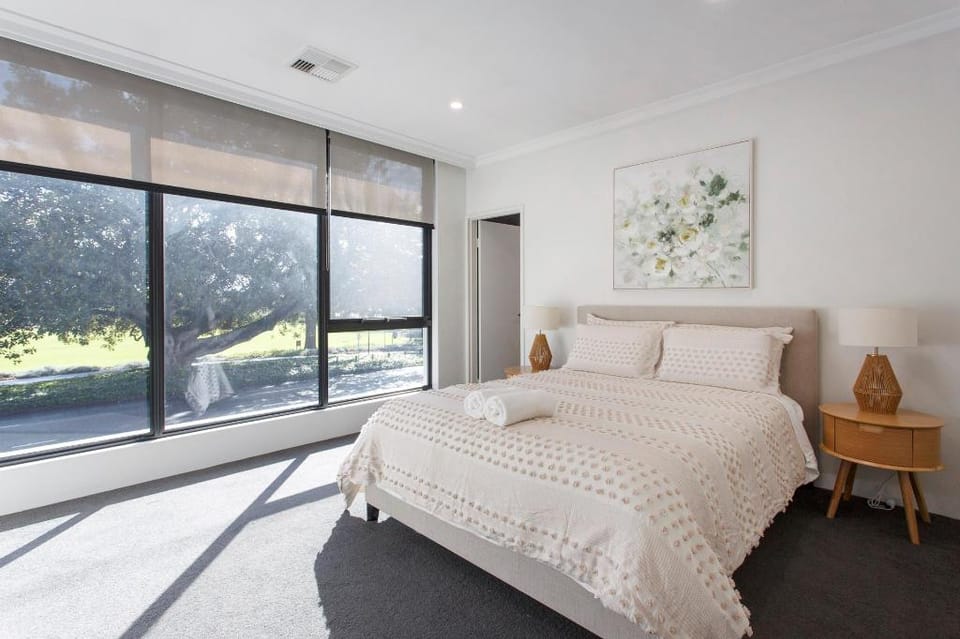 Westside Retreat Hotel in Perth