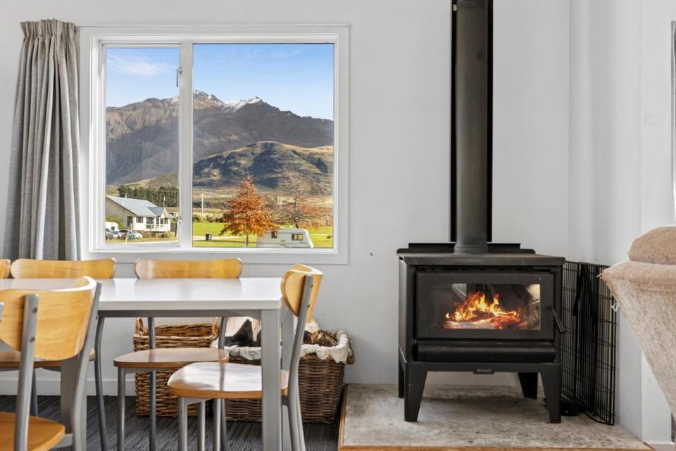 Hampshire Holiday Parks - Glendhu Bay Campground/ 
RV Resort in Wanaka