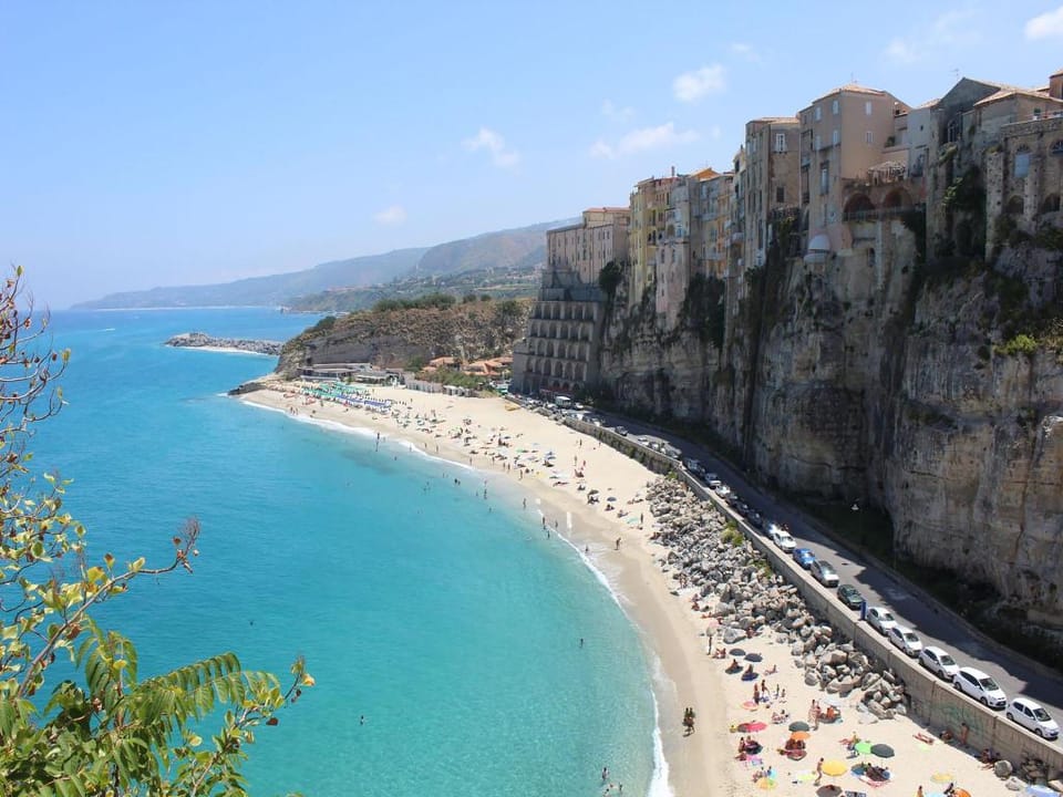 Double room, air conditioning, bathroom, in the center n6752 Hotel in Tropea