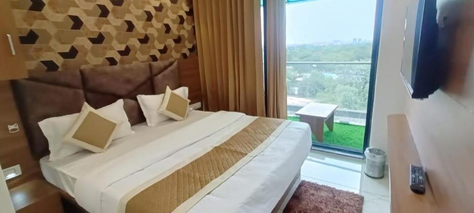 Hotel Good Luck Hotel in Ahmedabad