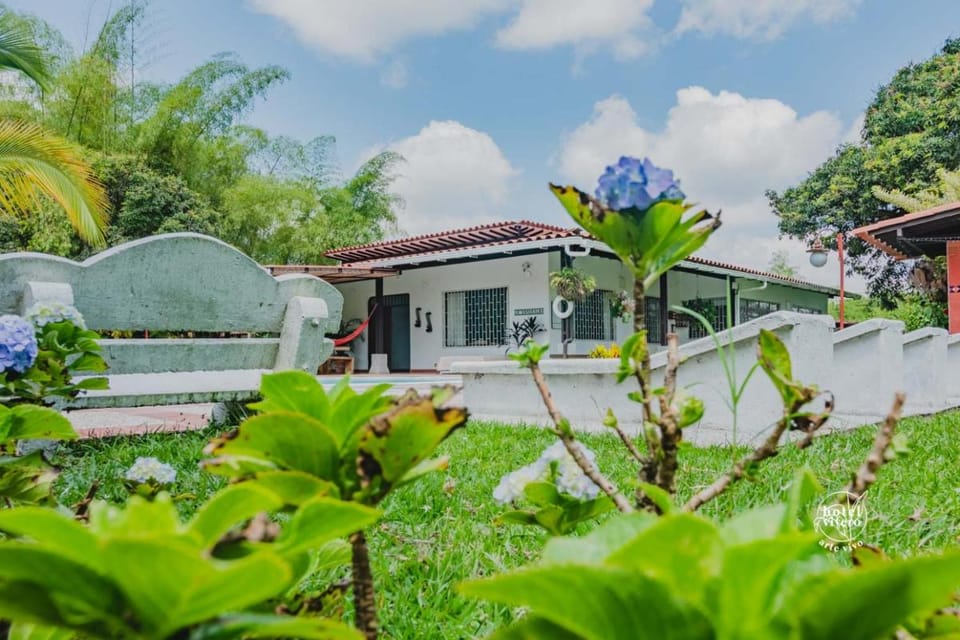 Hotel Vivero Arte Vivo I Quindío I Eje Cafetero Country House in Quindio, Colombia