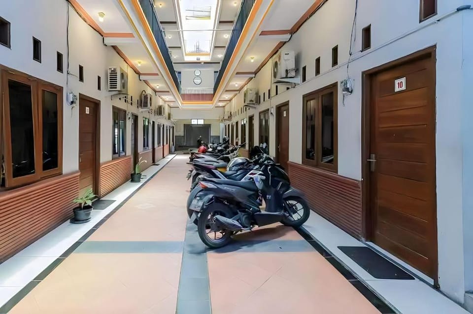 Pondok Inap shofwa Hotel in East Java