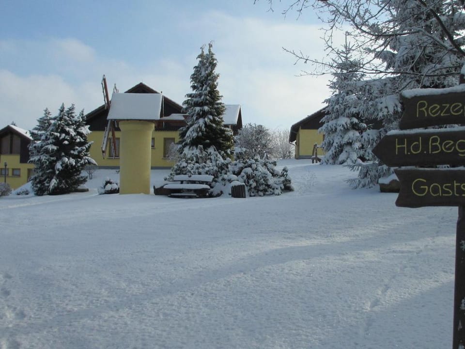 Schone Doppelhaushalfte mit Terrasse in Schirgiswalde Vacation rental in Saxony