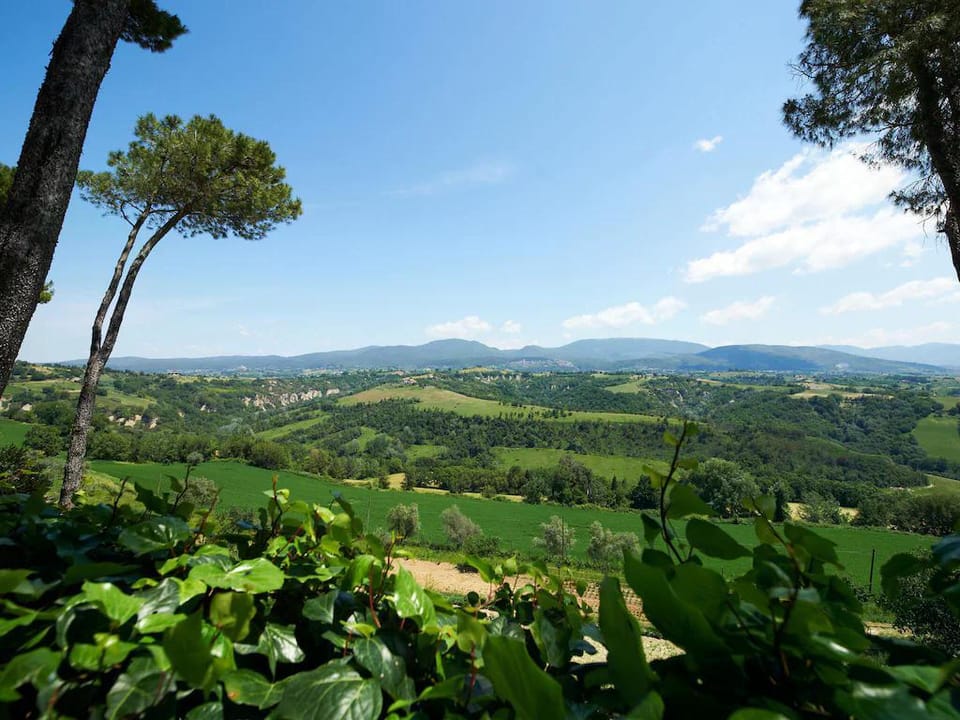 Villa in Magliano Sabina with Private Pool Villa in Umbria