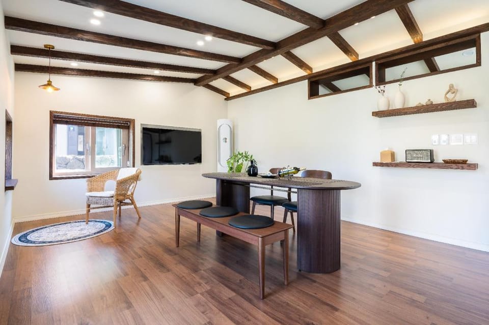 Jeju Sagyaeoreum Dockchae Bed and Breakfast in South Korea