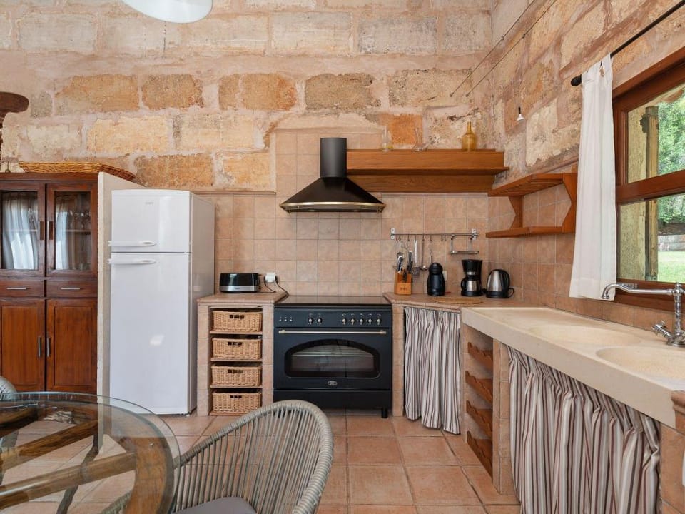 Alcudiola - Villa With Private Pool. Free Wifi Villa in Pla de Mallorca