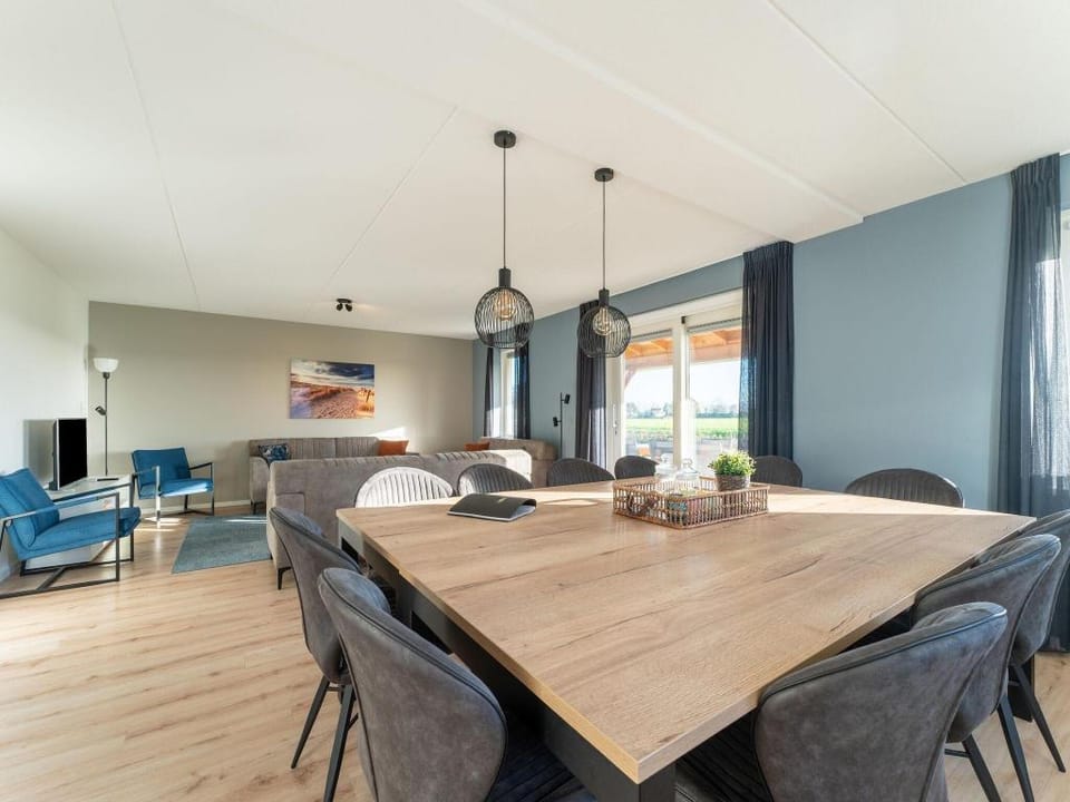 Detached villa with view, garden and privacy Vacation rental in Zeeland, Netherlands