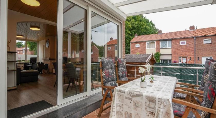 Stay with Garden, Limburg Vacation rental in Kerkrade