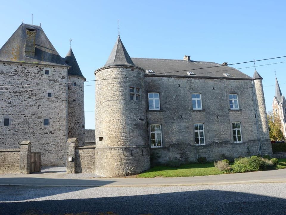 Holiday Home in Izier with Roofed Terrace, Garden, Parking Vacation rental in Wallonia, Belgium