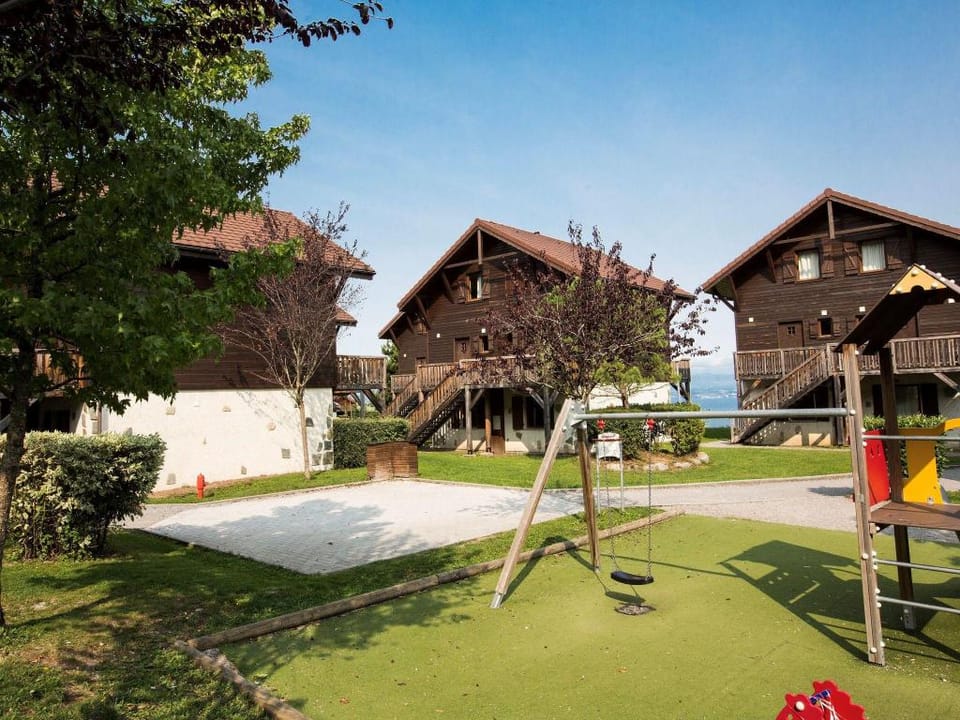 Apartment near Lake Geneva Vacation rental in Évian-les-Bains