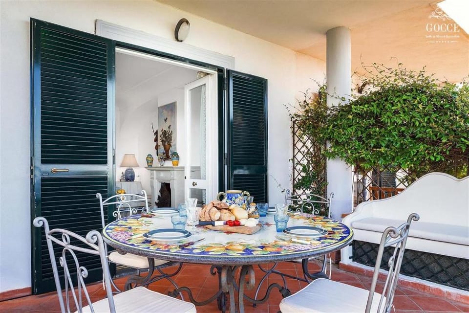 Villa Nanà - Glorious sea views Apartment in Piano di Sorrento
