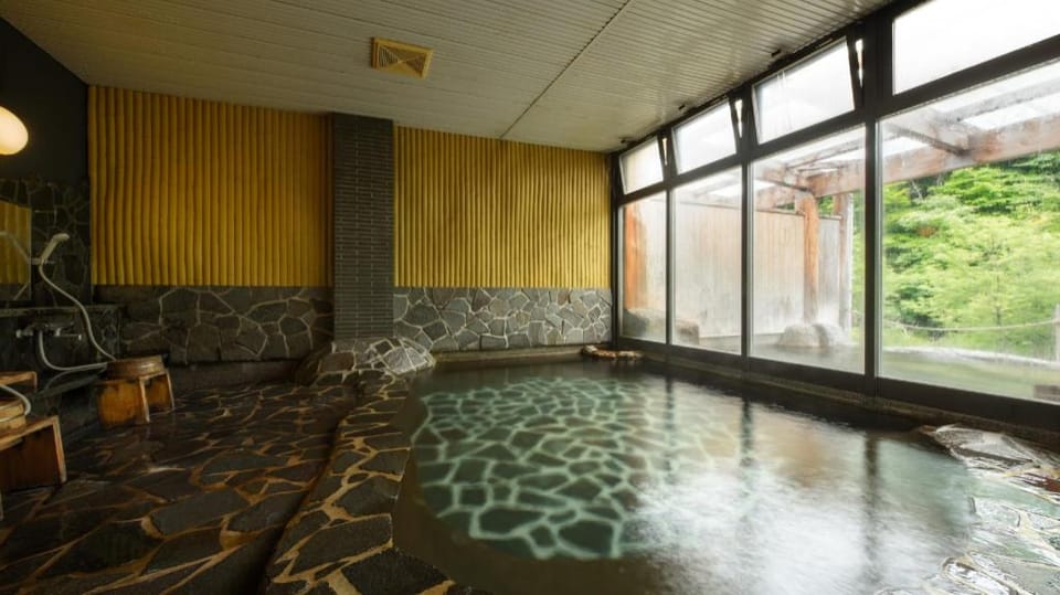 Namari Onsen Fujisan Ryokan Hotel in Japan