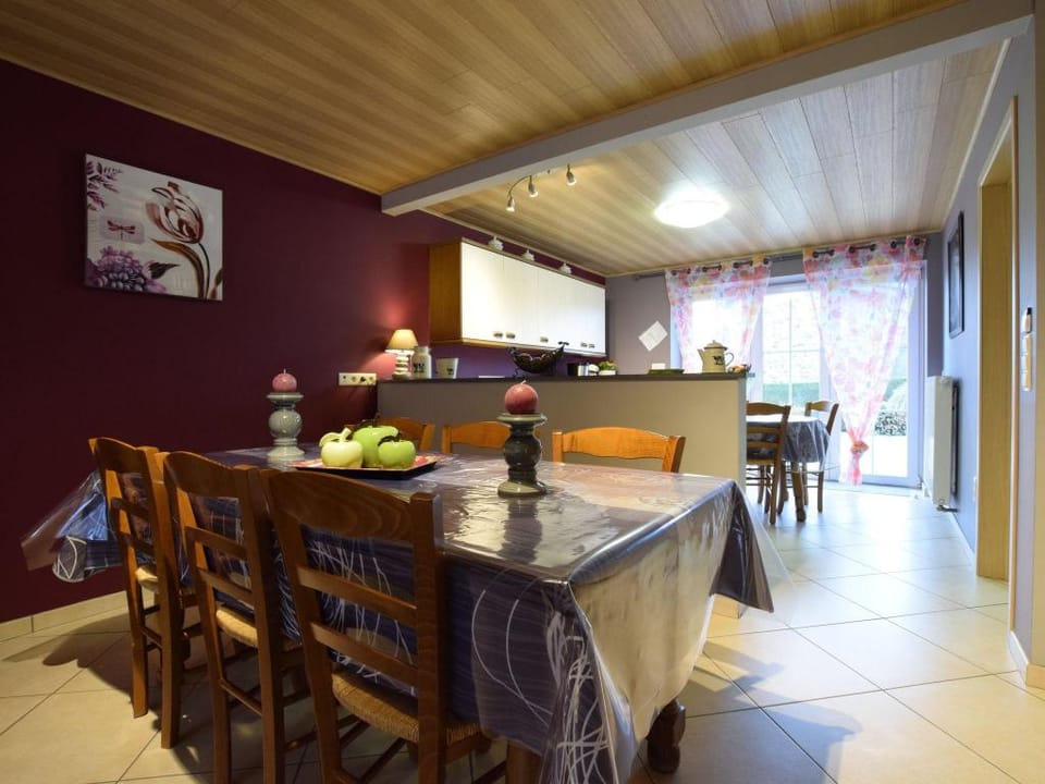Beautiful gite in former farmhouse with garden Vacation rental in Wallonia, Belgium