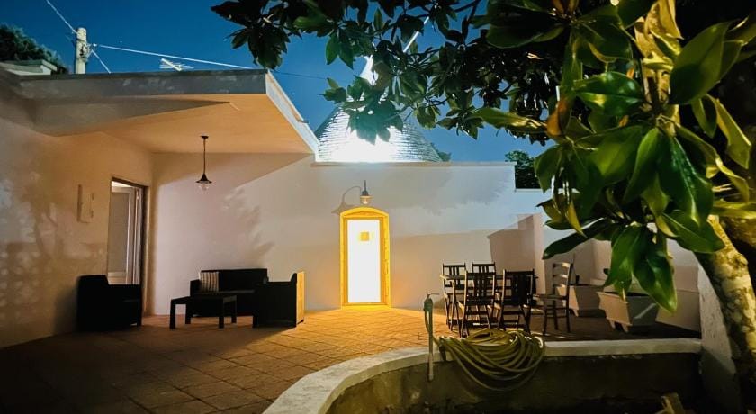 Trullo Assiolo - privacy&peace Vacation rental in Province of Taranto