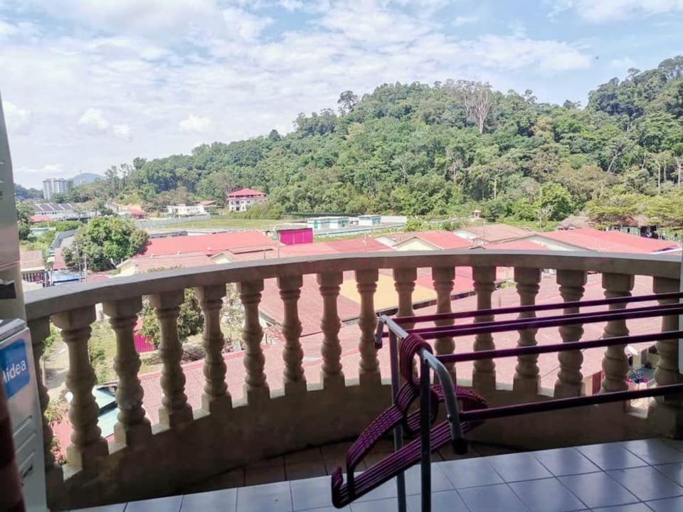 Coral Bay Homestay 311 Apartment in Perak