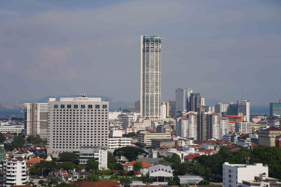 Mansion One Cozy 2bedrooms 4-6pax Vacation rental in George Town